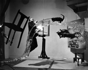 water black white cats surrealism salvador dali artwork 1680x1050 wallpaper_www.wall321.com_60